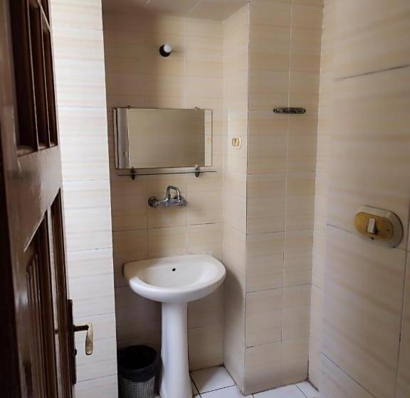 اتاق استاندارد با چشم‌انداز دریا, Clement S House Hostel