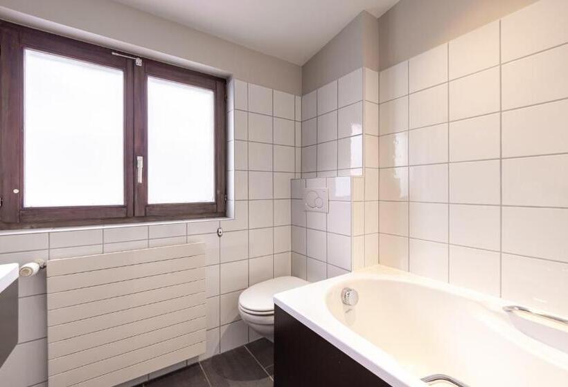 اتاق استاندارد, No 8 Bed & Bar