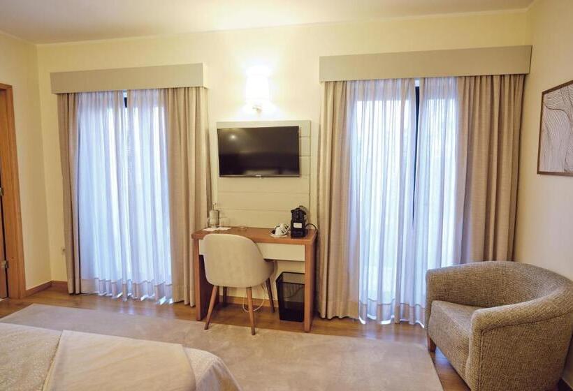 Номер Superior, O Guerreiro