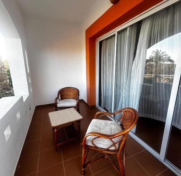 آپارتمان 1 خوابه با چشم‌انداز دریا, Luisa Dominal Coral Bey