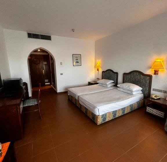 آپارتمان 1 خوابه با چشم‌انداز دریا, Luisa Dominal Coral Bey