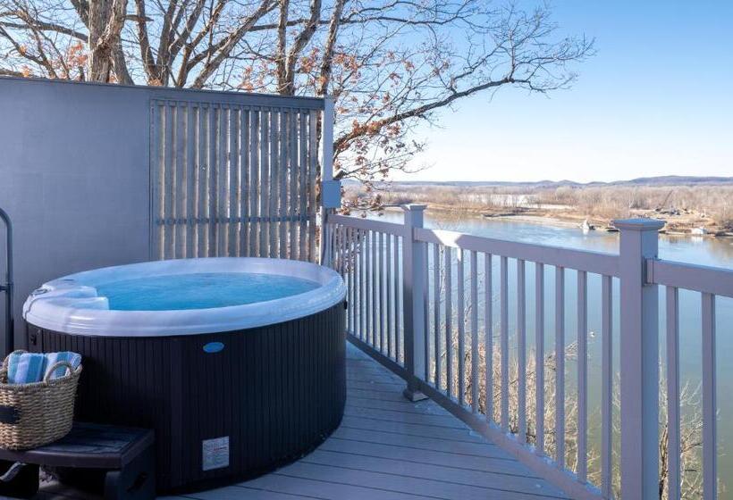 带河湖景观的套房, Hermann Hill