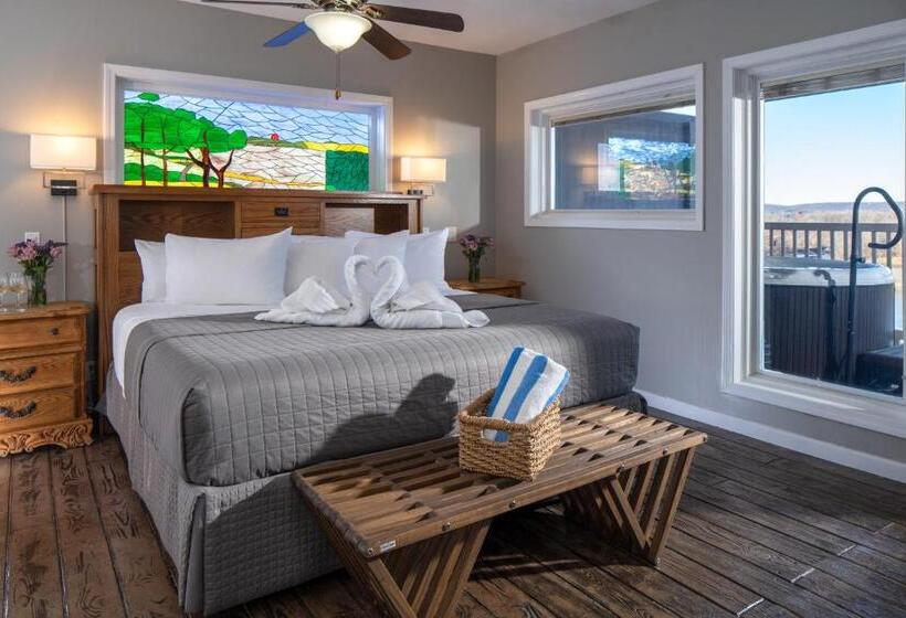 带河湖景观的套房, Hermann Hill