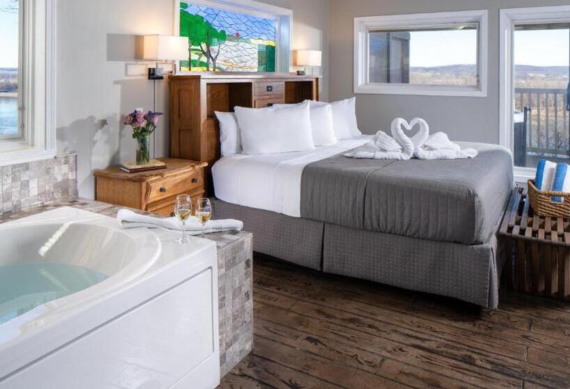 带河湖景观的套房, Hermann Hill