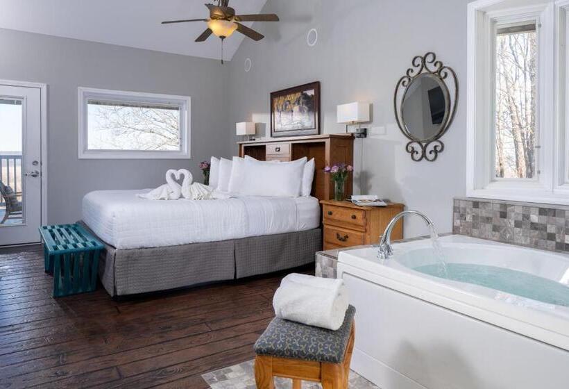 带河湖景观的套房, Hermann Hill