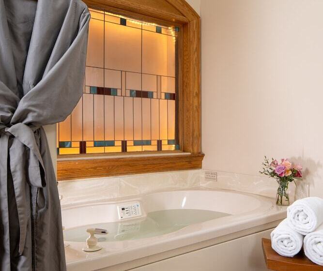 可观景的套房, Hermann Hill