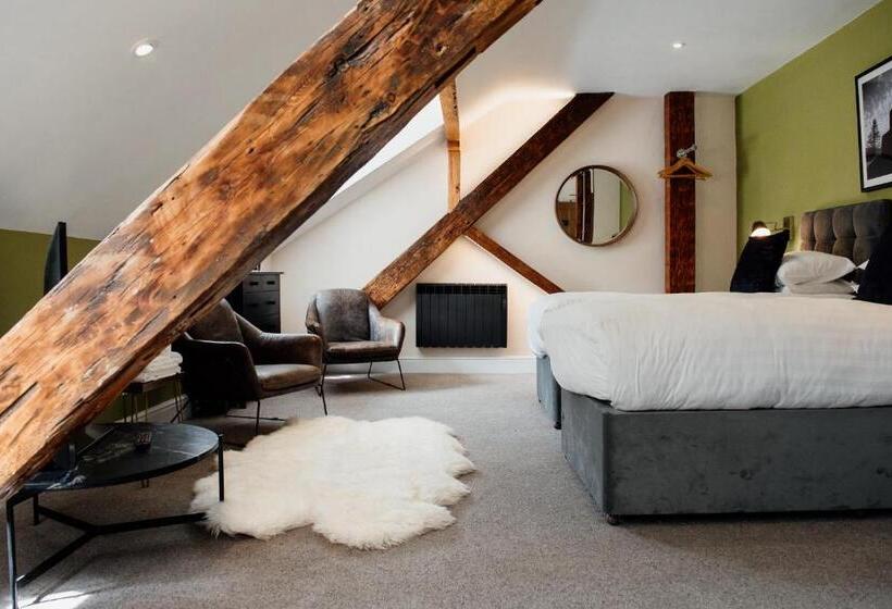 חדר סופריור, The Hafod