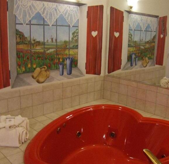 غرفة قياسية مزوَّدة بجاكوزي, Black Forest Bed & Breakfast