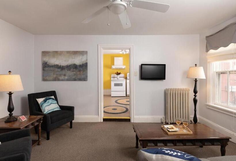 家庭套房, Carlisle House Bed And Breakfast