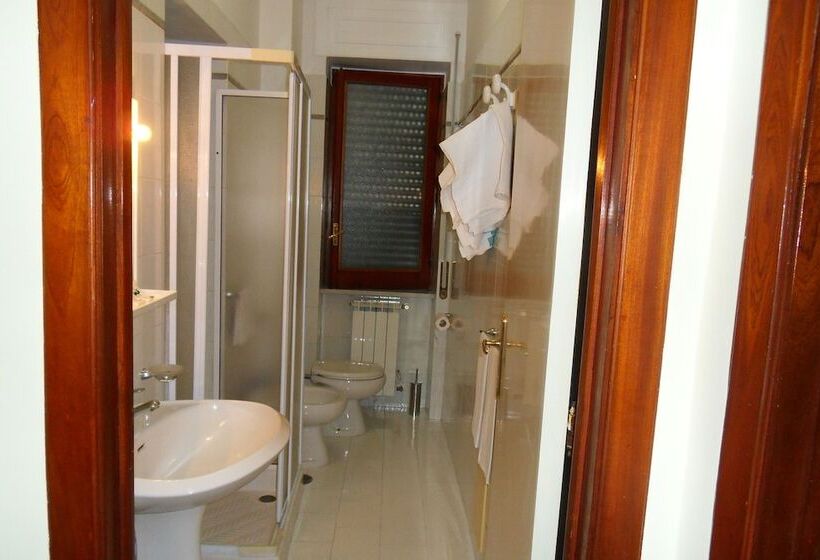 Номер Стандарт Трехместный, Astoria Pompei