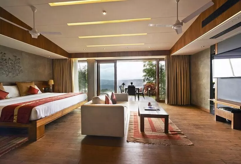 キャビン, Brightland Resort & Spa