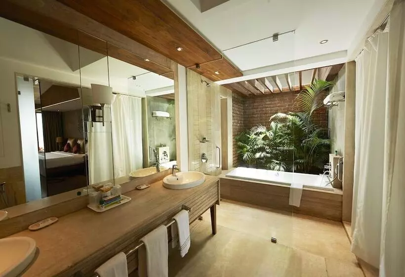 キャビン, Brightland Resort & Spa