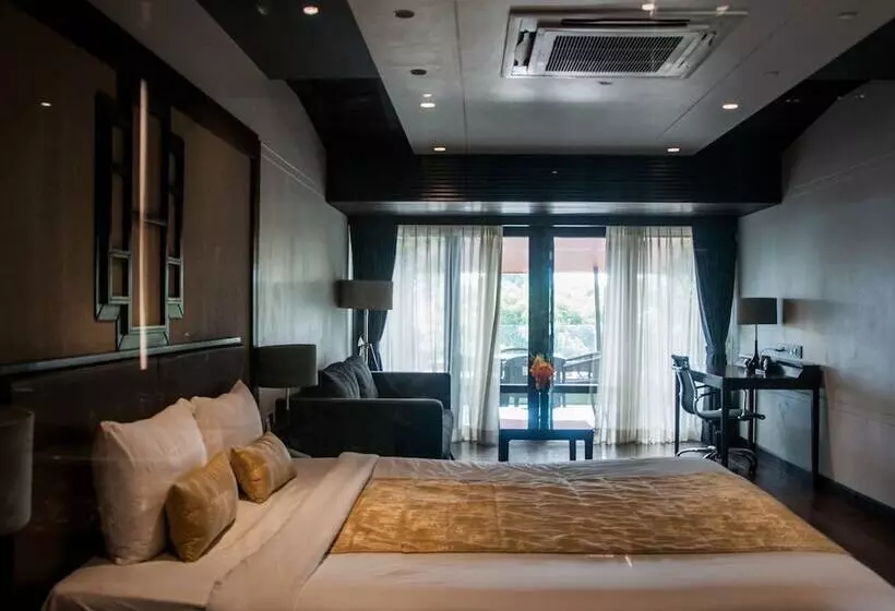 デラックスルーム, Brightland Resort & Spa