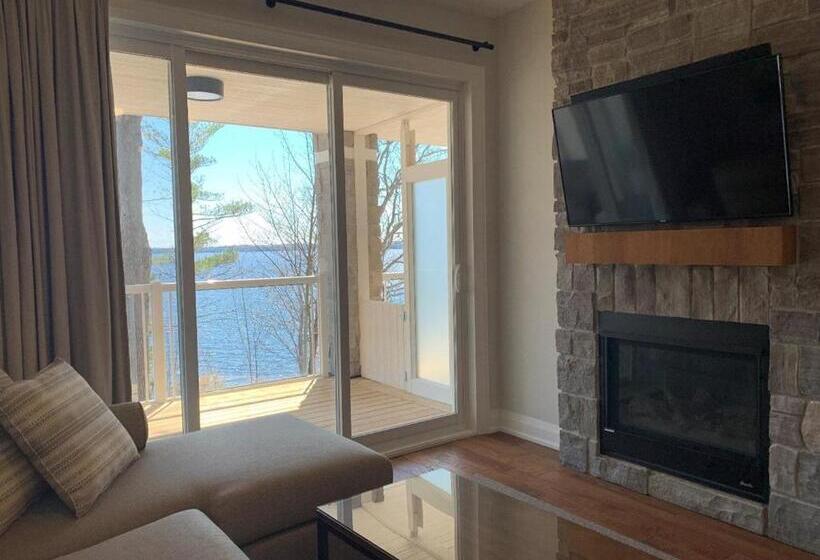 スイート, Touchstone Resort