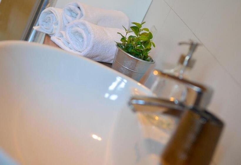 Huoneisto 1 Makuuhuone, Karma Boutique Apartments