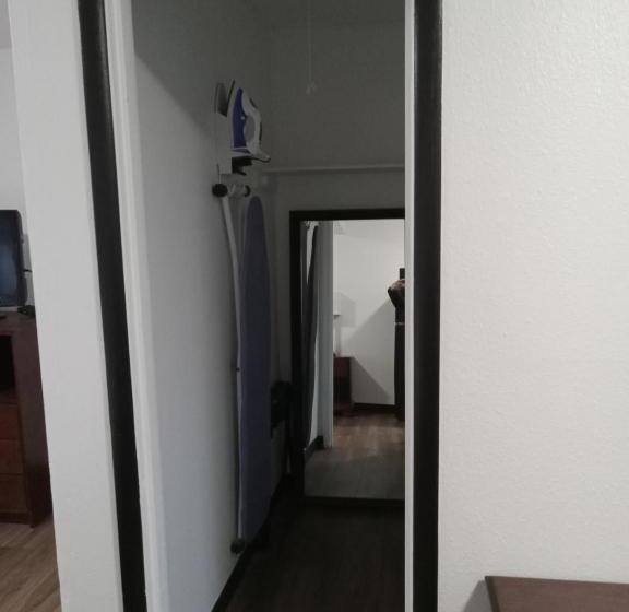 غرفة قياسية سرير كينج, Blue Coast Inn & Suites