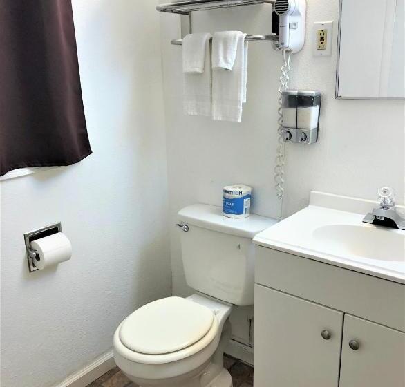 غرفة قياسية, Blue Coast Inn & Suites