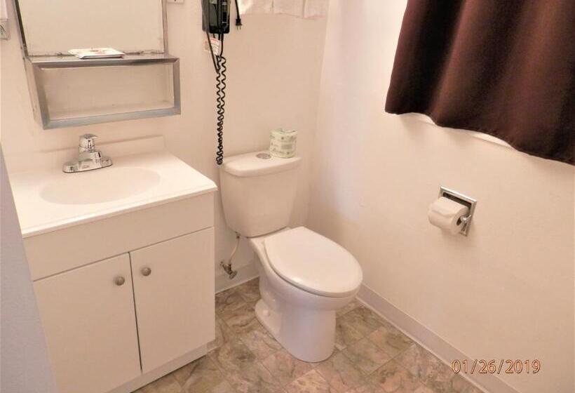 جناح غرفتين نوم, Blue Coast Inn & Suites