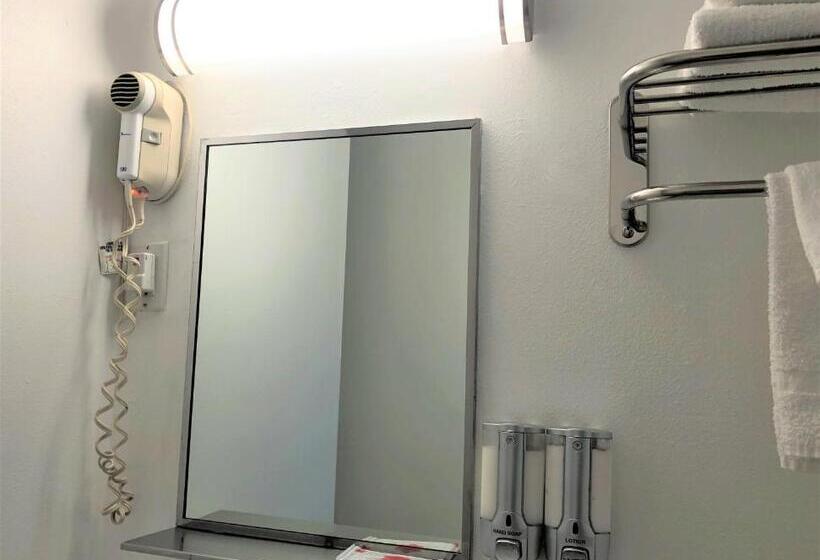 غرفة قياسية, Blue Coast Inn & Suites