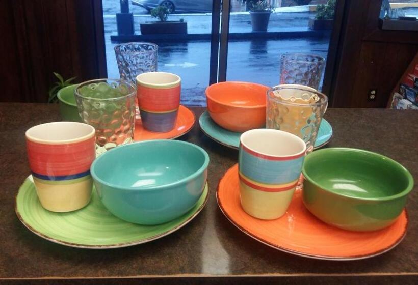 غرفة قياسية سرير كينج, Blue Coast Inn & Suites