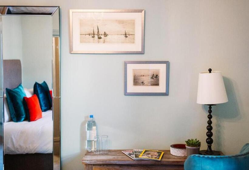 スタンダードルーム, Ginger Peanut