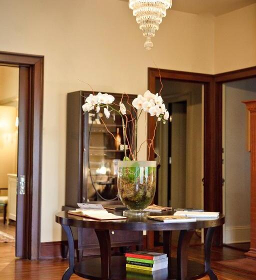 带大床的高级房间, Stonehurst Place Bed & Breakfast