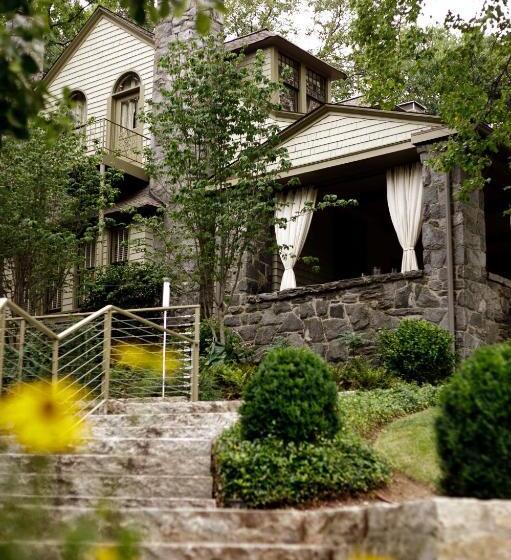 带大床的复式套间, Stonehurst Place Bed & Breakfast