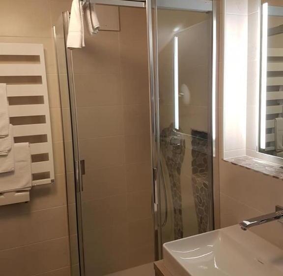 اتاق اکونومی, Zum Eichhof