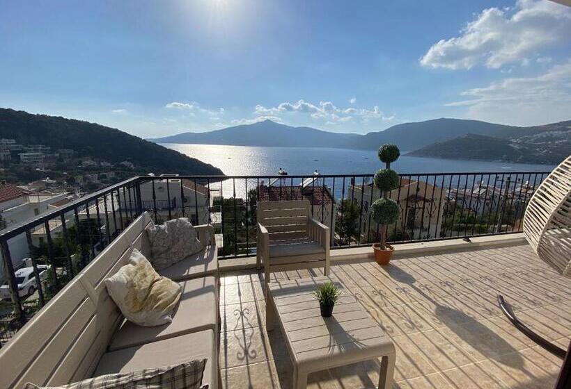 ویلای یک اتاق خوابه با استخر شنا, Villa Lalaland Family