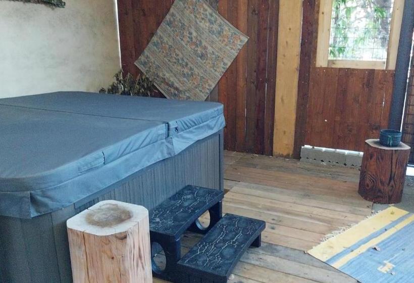 מיטת קינג בסוויטה, Boutique Relais Villa Sofia