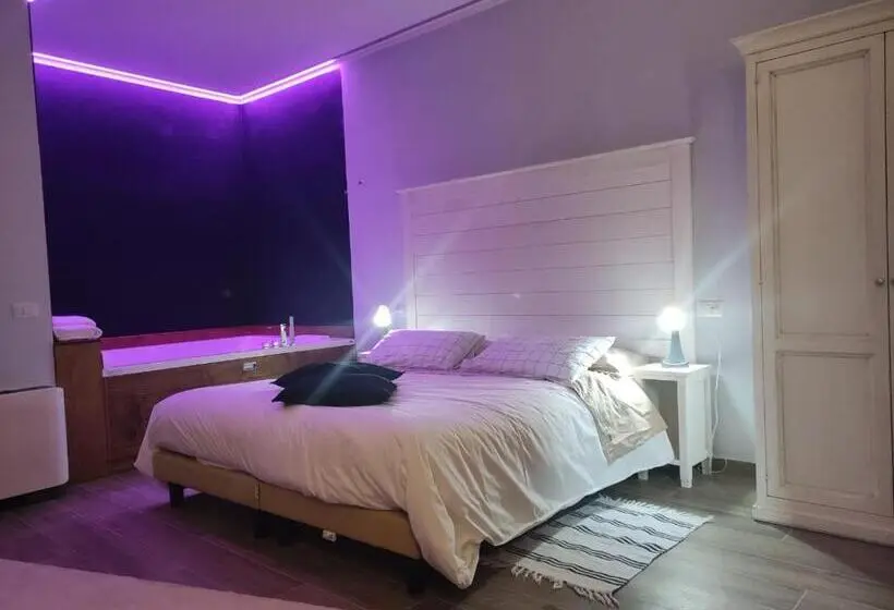 庭の見えるジュニアスイート, Boutique Relais Villa Sofia