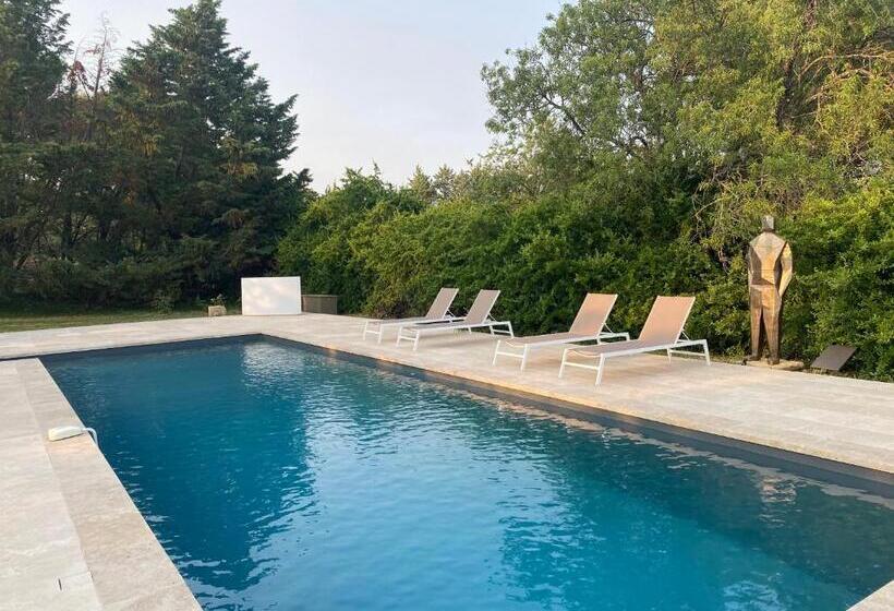 庭の見える１ベッドルームアパートメント, Château Saint Pierre De Mejans