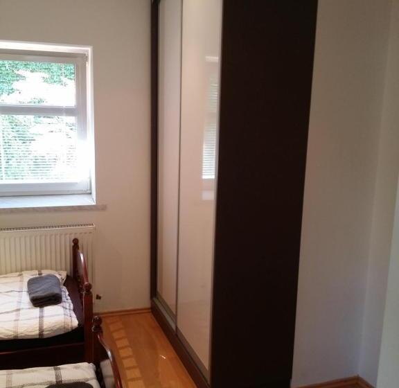 패밀리 스튜디오, Holiday Apartments Vítězná 1256/36