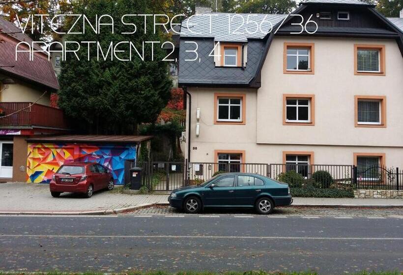 스탠다드 스튜디오, Holiday Apartments Vítězná 1256/36