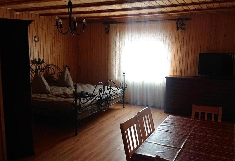 اتاق خانوادگی, любе