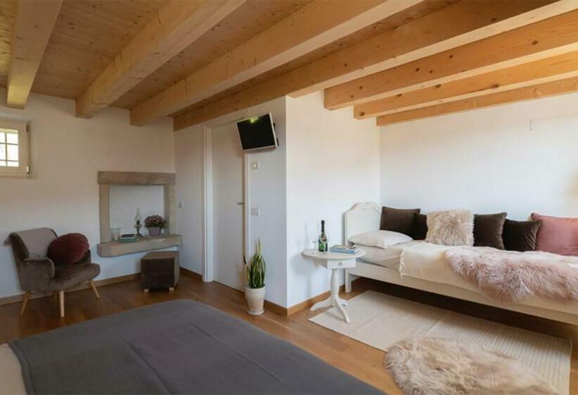 Трехместный Номер Комфорт, Agriturismo Podere Del Bosc