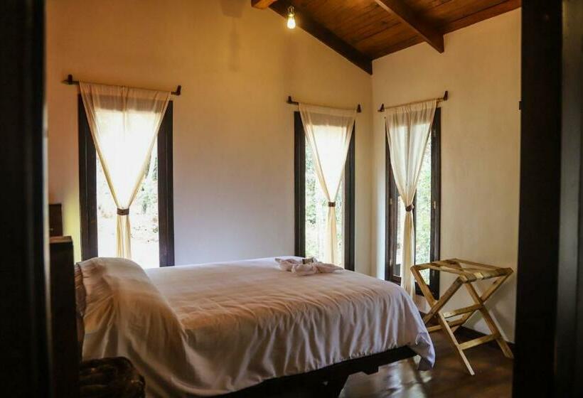 اتاق لوکس خانوادگی, Cotan Ecolodge