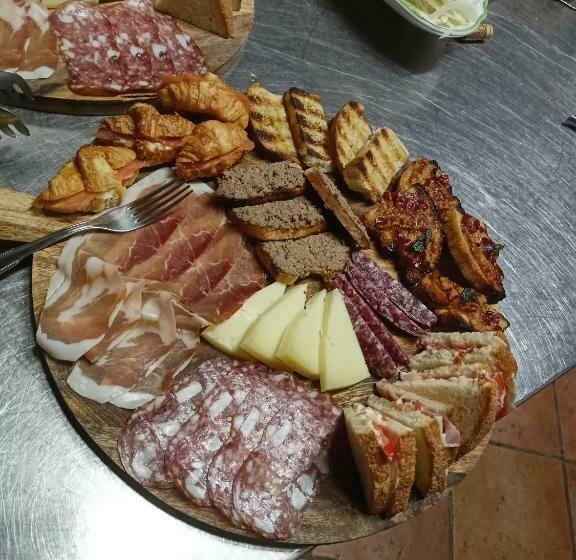 اتاق استاندارد, Lu Renge