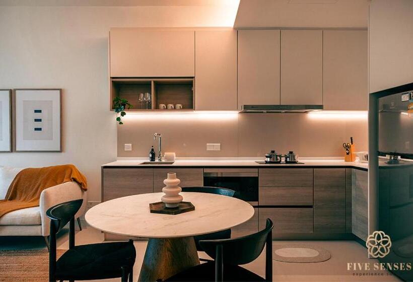 آپارتمان پریمیوم 1 خوابه, Viia Residences In Kl Eco City, Five Senses