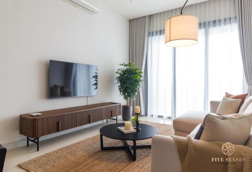 سوئیت پرزیدنت, Viia Residences In Kl Eco City, Five Senses
