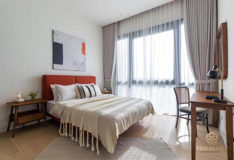 سوئیت پرزیدنت, Viia Residences In Kl Eco City, Five Senses