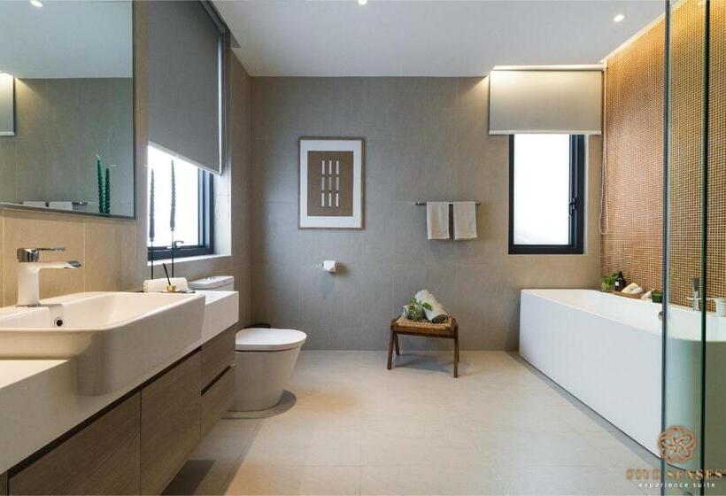 3 Bedroom Suite, Viia Residences In Kl Eco City, Five Senses