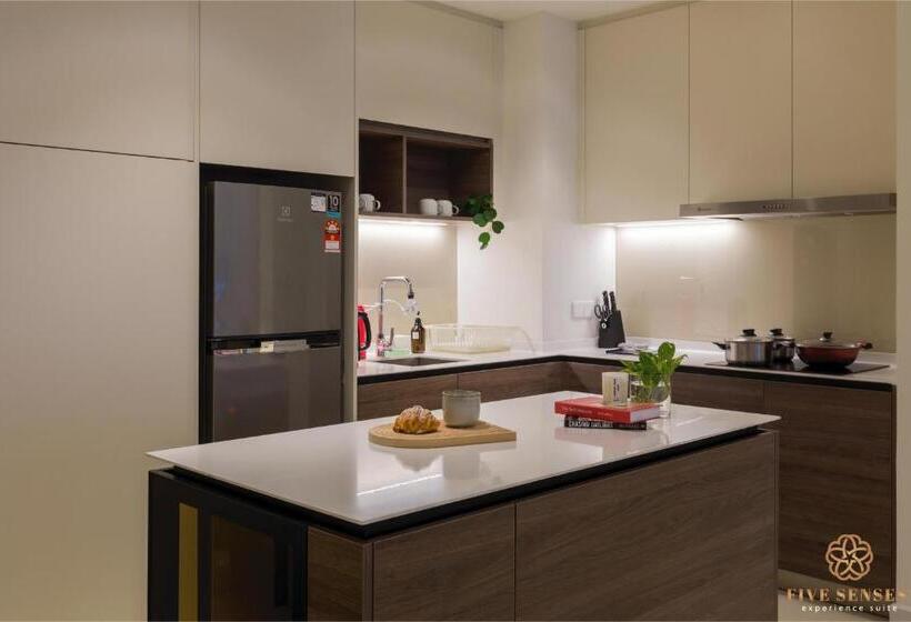 3 Bedroom Suite, Viia Residences In Kl Eco City, Five Senses