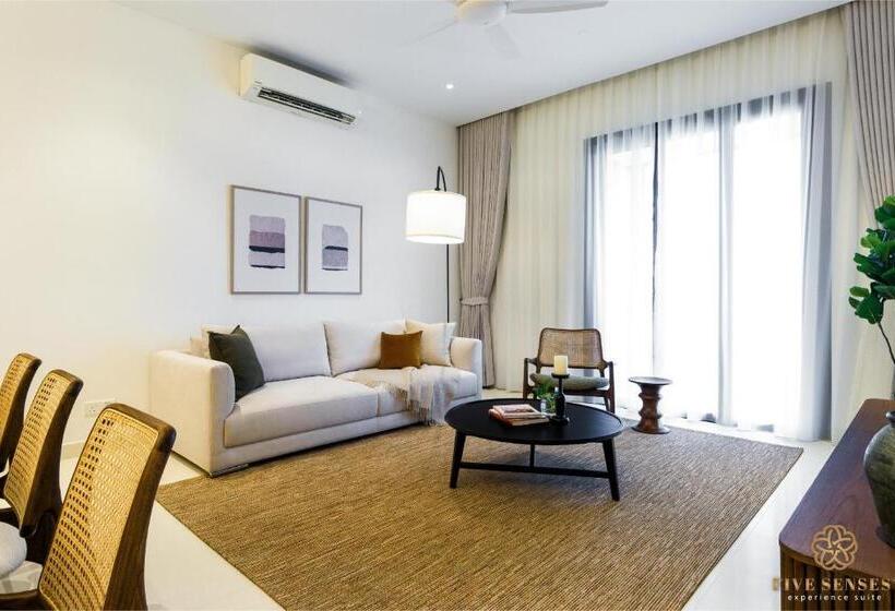 3 Bedroom Suite, Viia Residences In Kl Eco City, Five Senses