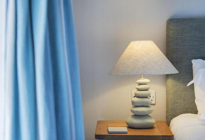 豪华房间, Plume Of Feathers