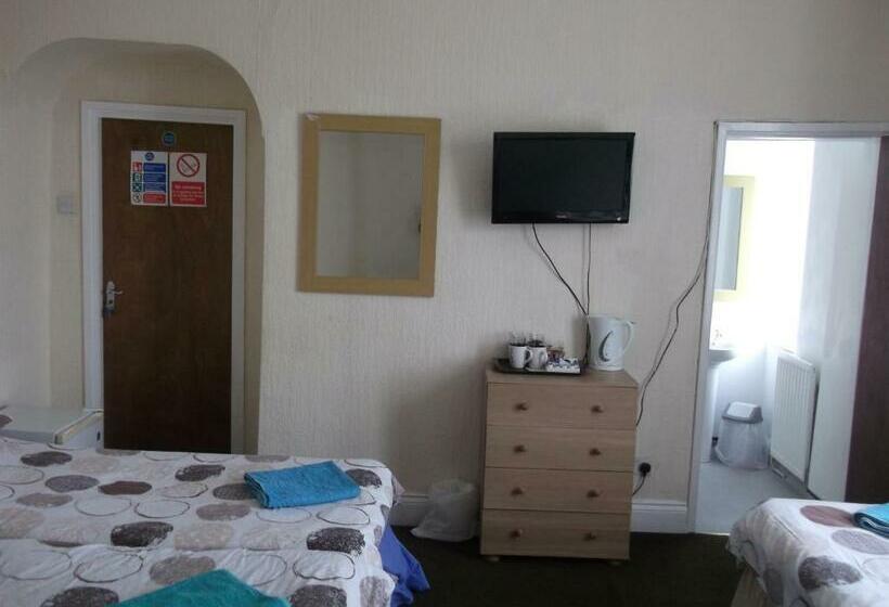 חדר משפחתי, Durham House