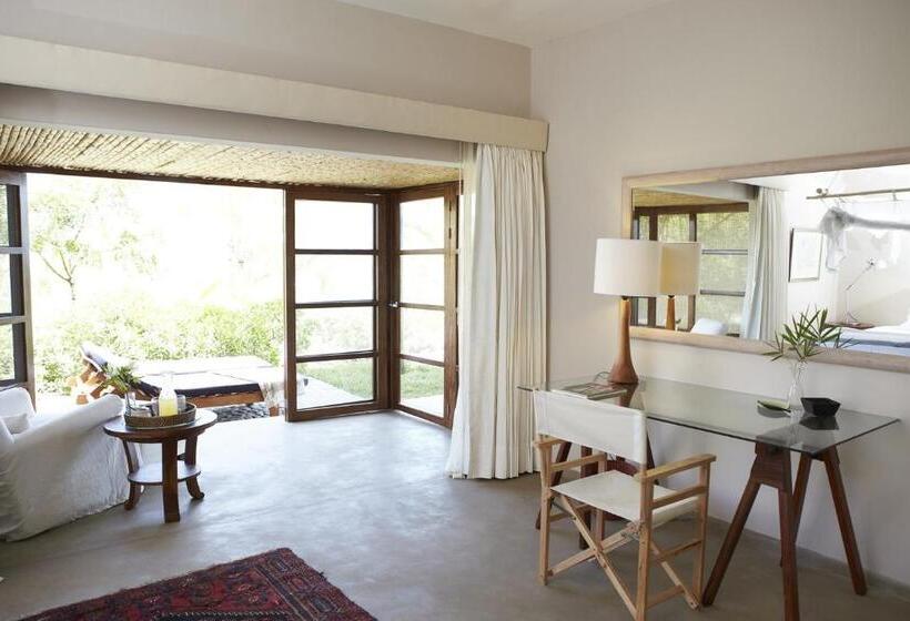 غرفة سوبيريور مطلّة علي البحر, Kichic