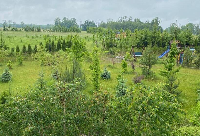 جناح دوبلكس, Na Zielonej łące..