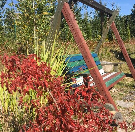 جناح دوبلكس, Na Zielonej łące..