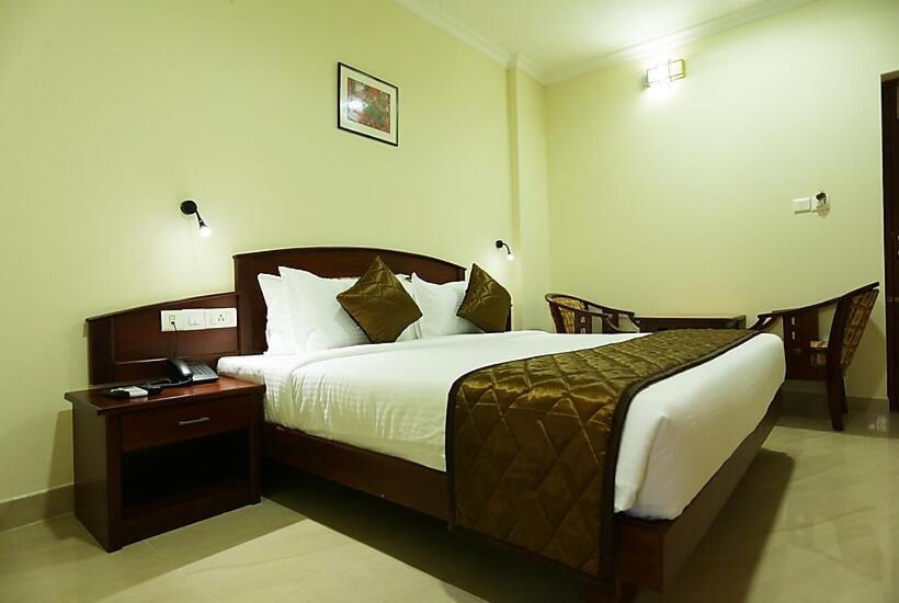 Номер Deluxe Кровать Кинг, White City